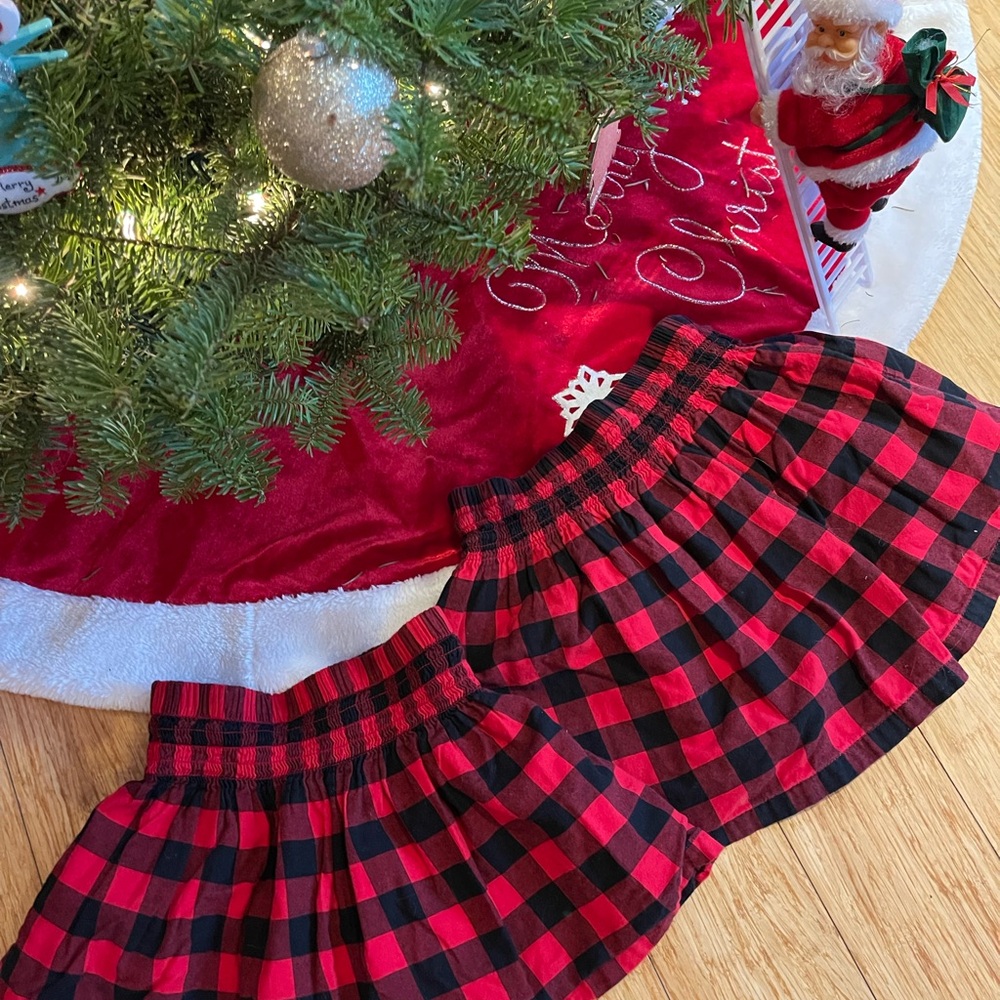 GAP sisters set - Red and Black Plaid Skirts